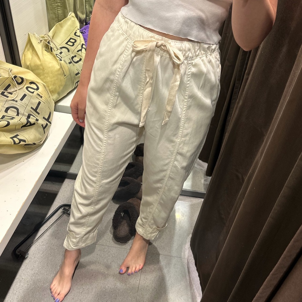 Zara Cream Sweatpants with Elastic Waistband